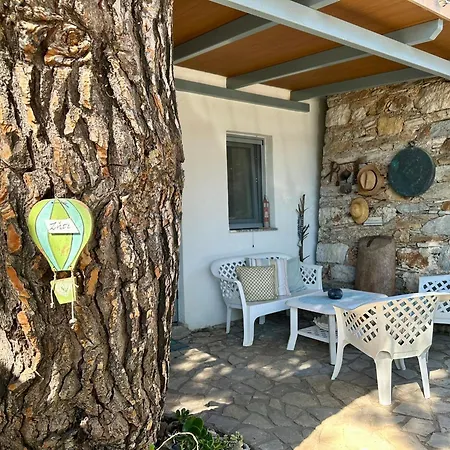 Seafront Escape, Atsitsa Holiday home